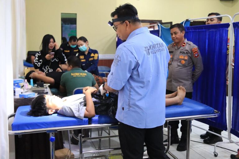 3dc8f4ae-5c3f-4c11-ac4d-6115886ce9a1