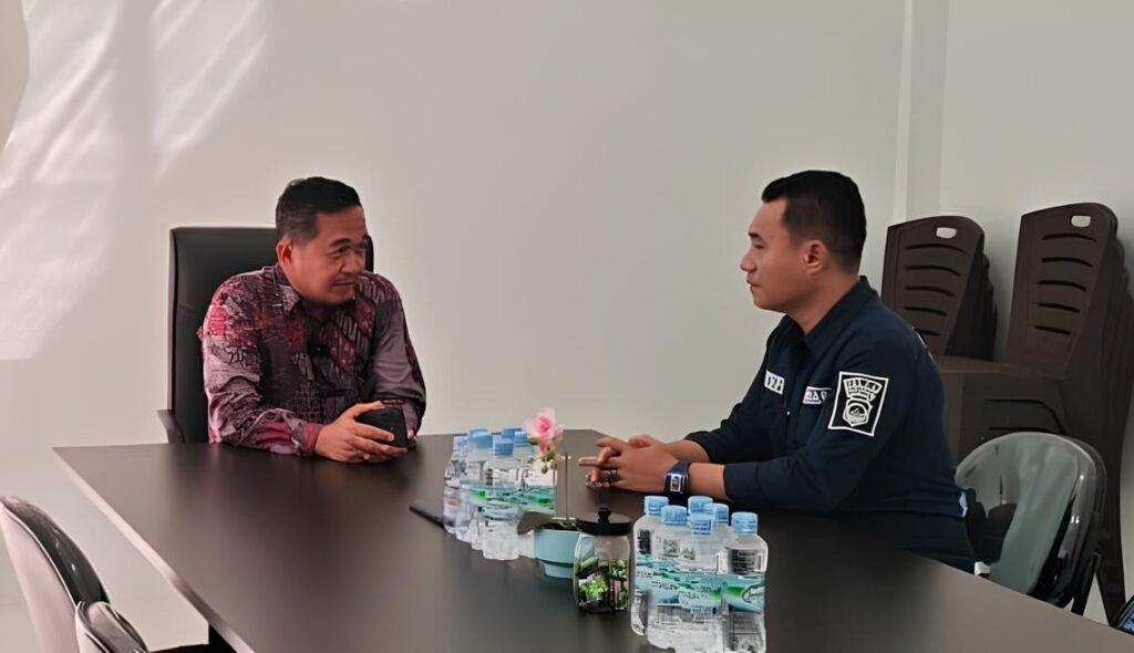 898a65f0-ca1b-4aa2-9601-115a0a02f11c